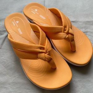 Clarks Yellow Cloudsteppers Sandals